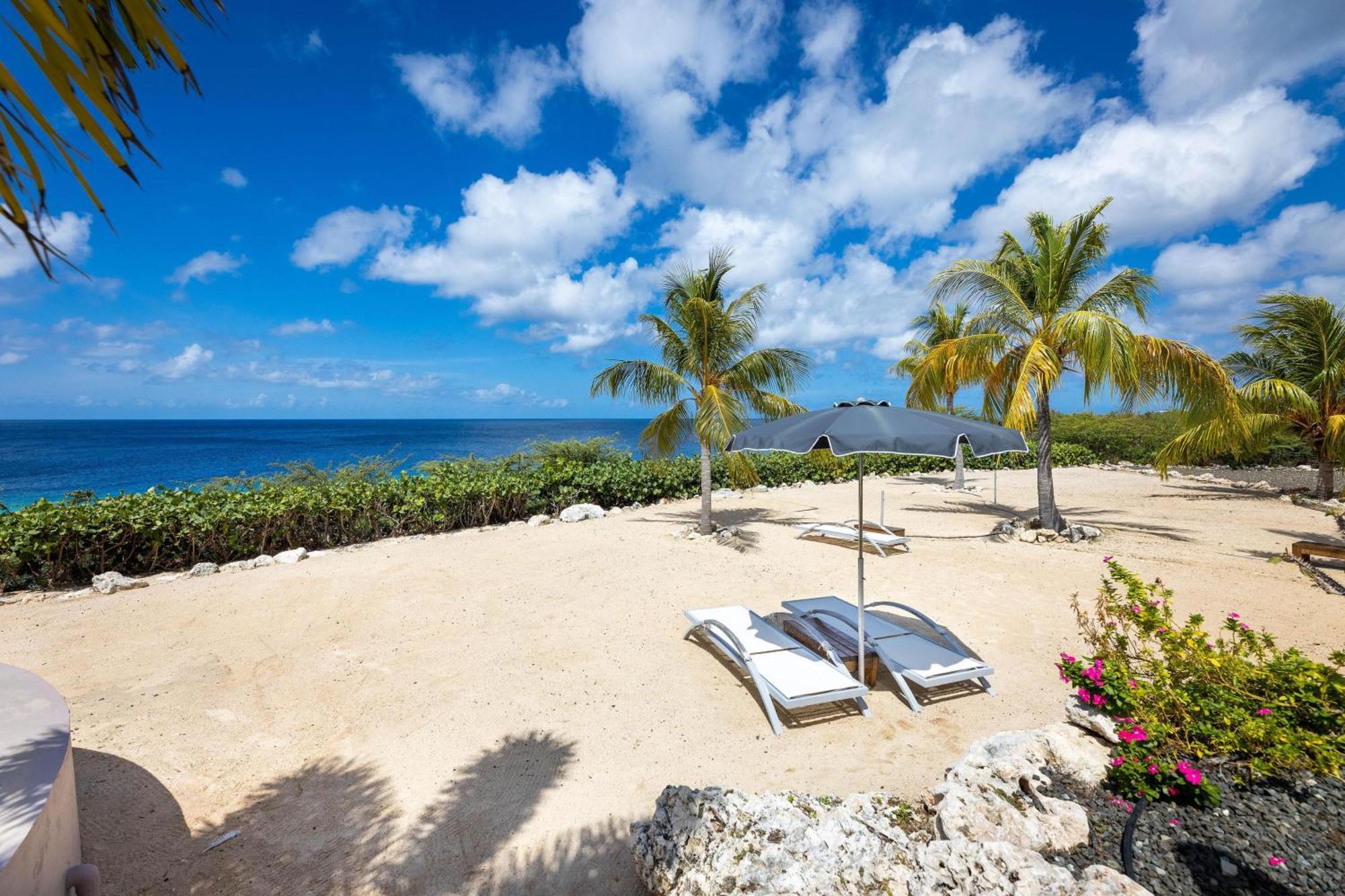 Coral Estate Luxury Resort Willibrordus Exterior photo